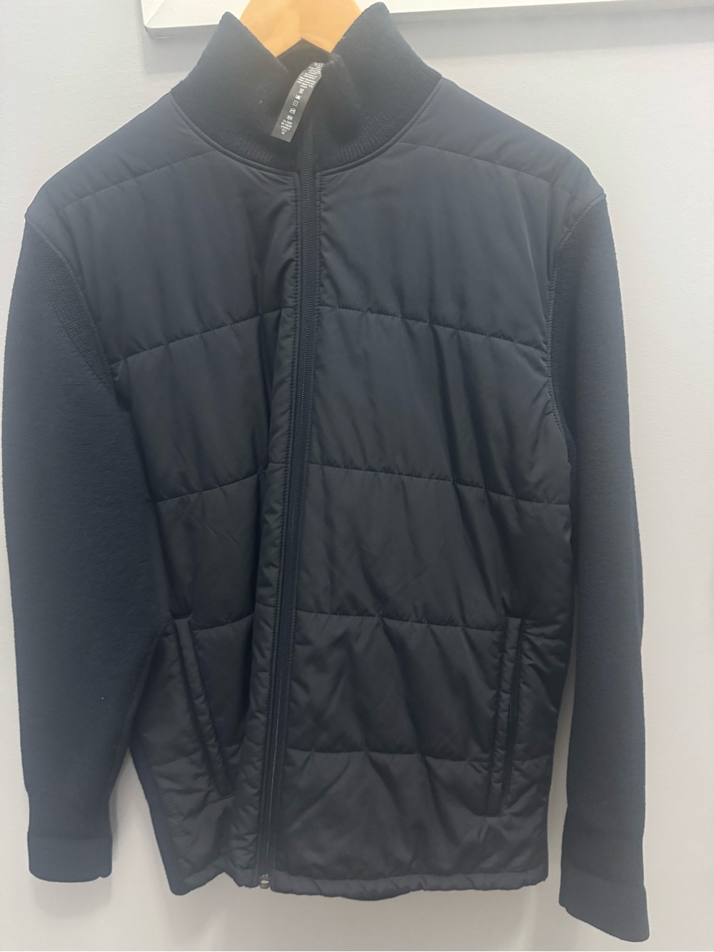 lululemon athletica Men's Black  Jacket